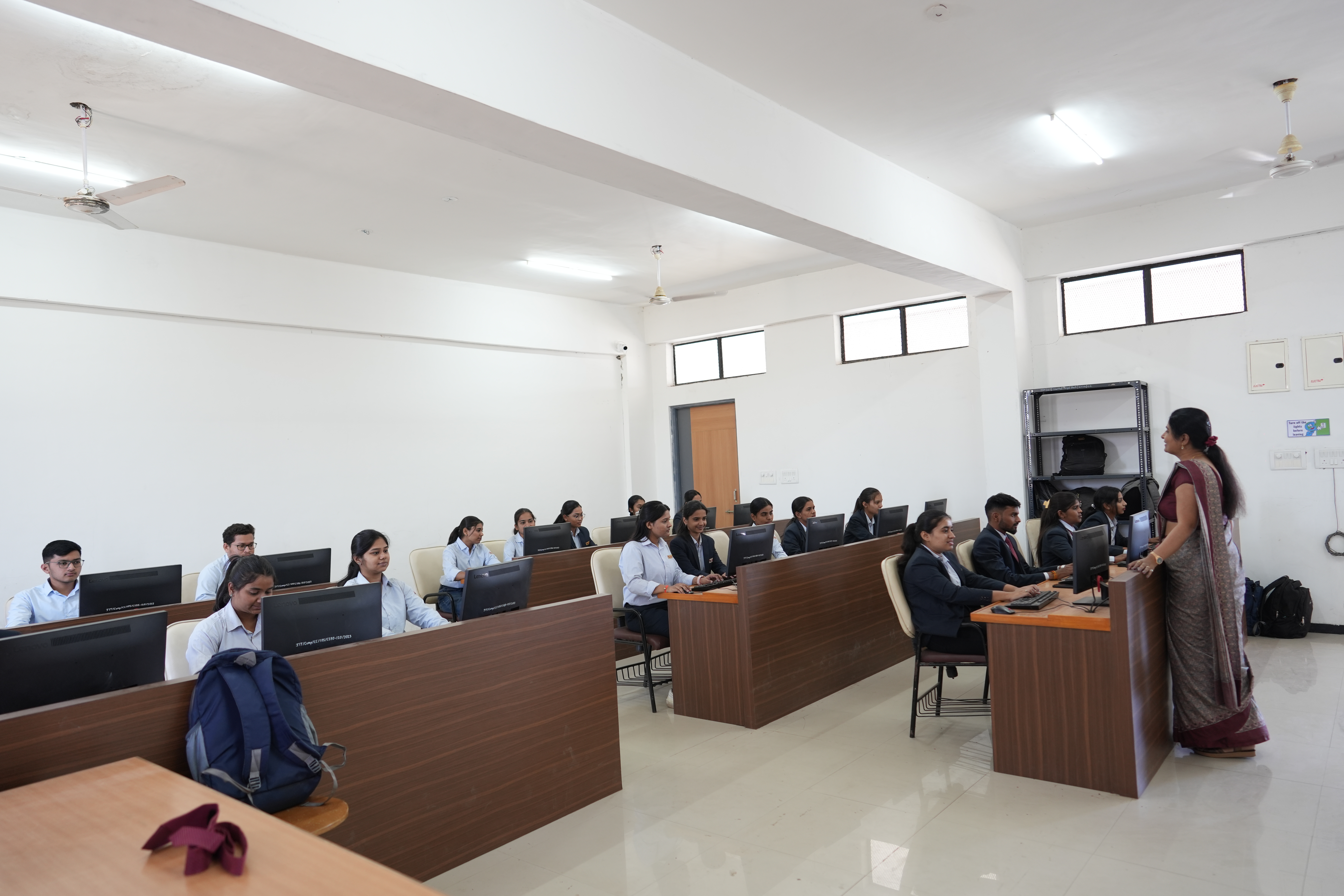 State-of-the-art Labs